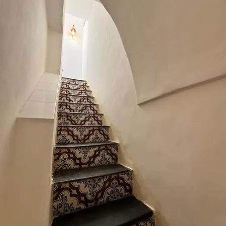 Vicolo 9 E Tre Quarti Apartman