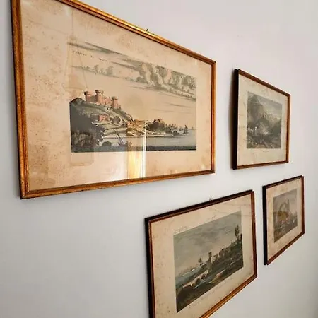 Vicolo 9 E Tre Quarti Apartman *