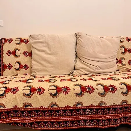 Vicolo 9 E Tre Quarti Gaeta