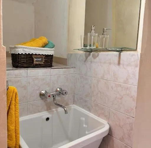 Διαμέρισμα Vicolo 9 E Tre Quarti *