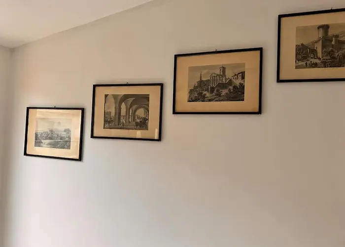 Vicolo 9 E Tre Quarti Διαμέρισμα *