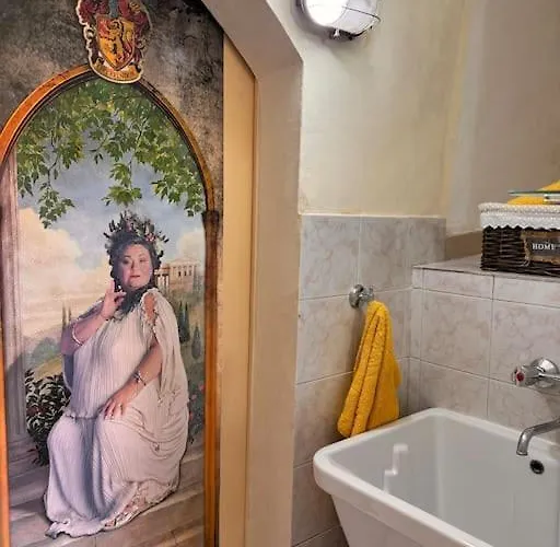 Vicolo 9 E Tre Quarti *